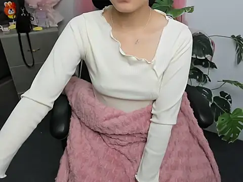 Xiao cute online show from 11-29-25, 04:07