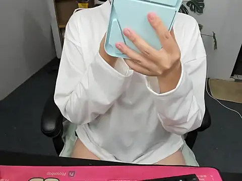 Xiao cute online show from 12-03-25, 08:47