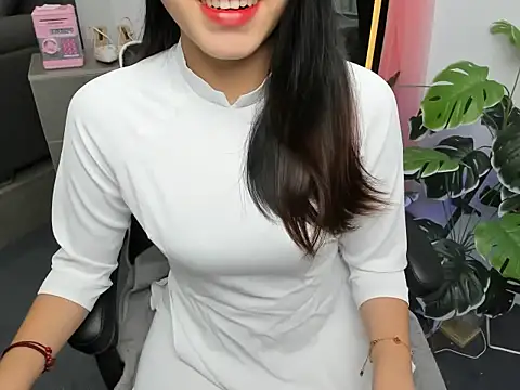 Snapshot of Xiao_cute chatting on 10-06-25, 03:35 Xiao cute online show from 10-06-25, 03:35