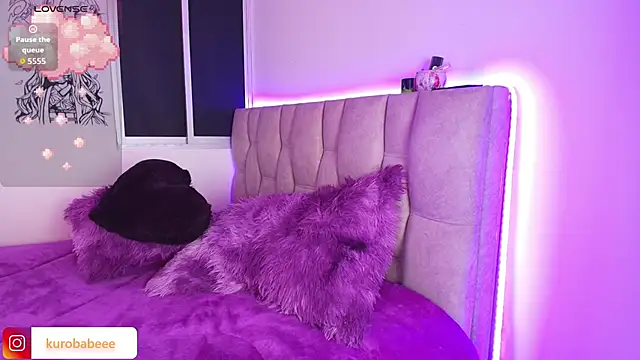 Kuro Vall online show from 11-27-25, 03:23