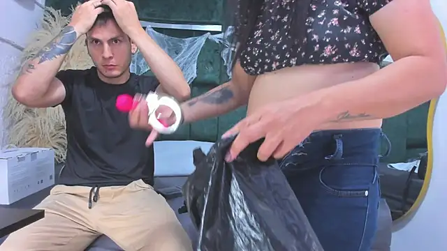 Charlotte Brian online show from 10-25-25, 12:32