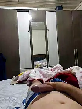 Gustavo198045 online show from 10-01-25, 08:41