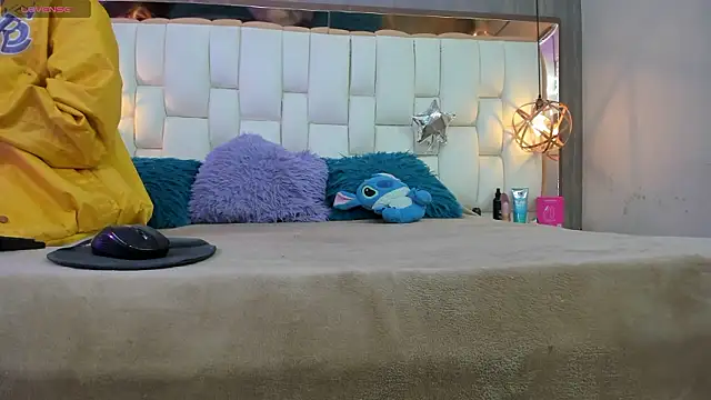 Foxxy Doll online show from 03-28-26, 11:22