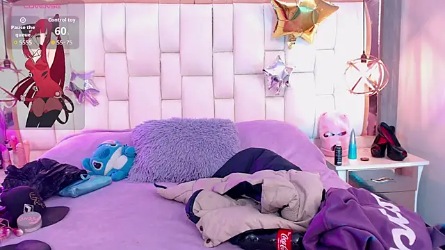 Foxxy Doll online show from 11-26-25, 07:36