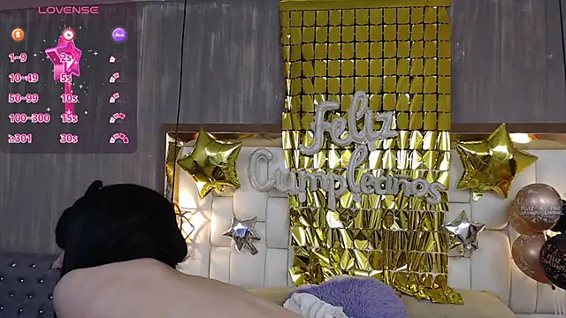 Foxxy Doll online show from 10-06-25, 03:02