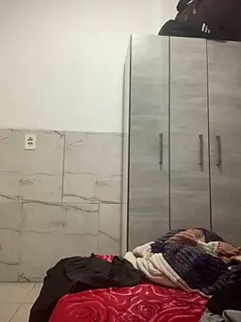 Novindot23cm online show from 06-18-26, 01:26