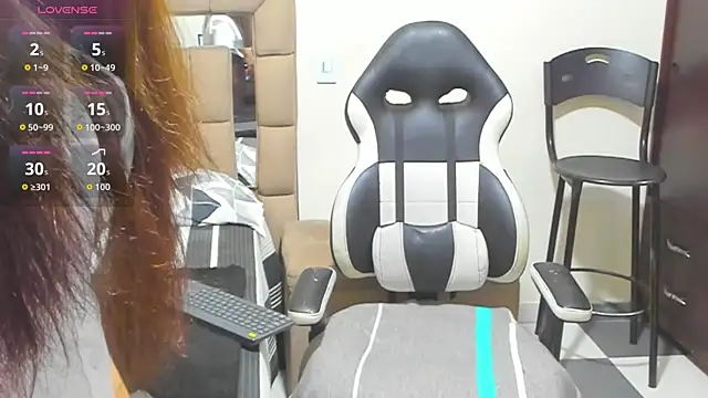 gabrielaponce11 online show from 12-01-25, 11:38