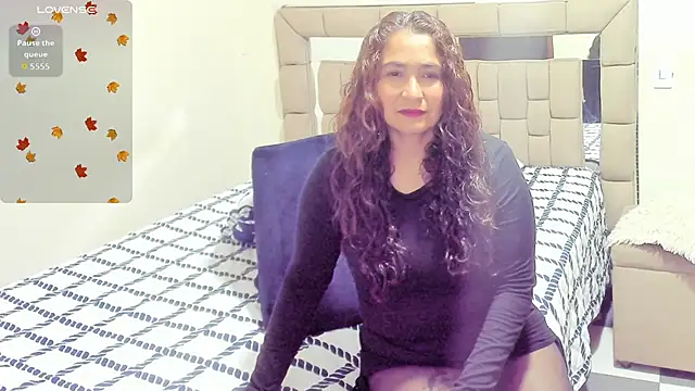 gabrielaponce11 online show from 04-12-26, 12:14