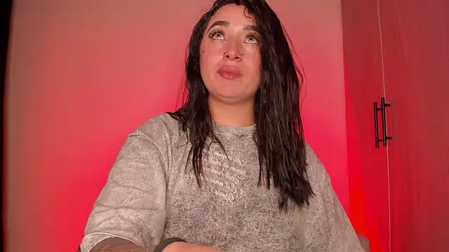 scarlett Collinss online show from 05-12-26, 12:51
