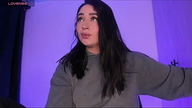 scarlett Collinss online show from 04-28-26, 01:26