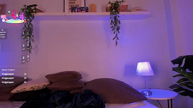 Vampgyal online show from 10-03-25, 07:59