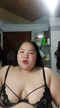 LianaCruzado online show from 07-30-26, 01:43