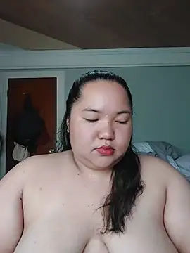 LianaCruzado online show from 06-01-26, 03:51