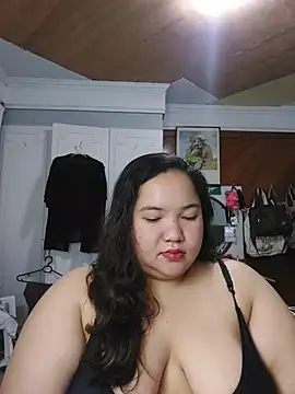 LianaCruzado online show from 06-23-26, 03:43