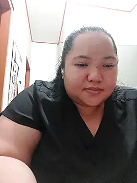 LianaCruzado online show from 04-04-26, 02:01