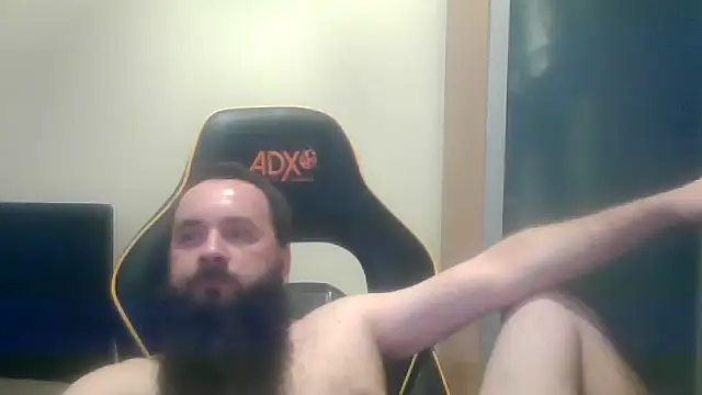 LondonMan1988 online show from 10-10-25, 08:53