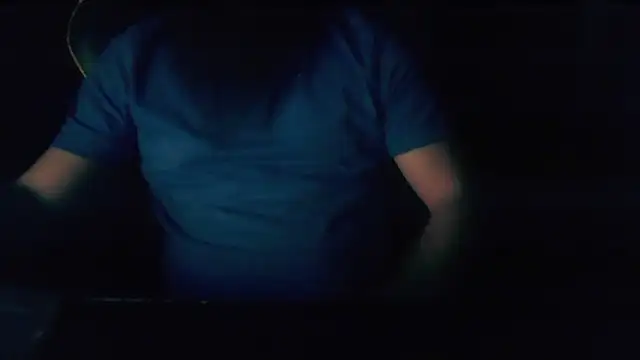 LondonMan1988 online show from 11-06-25, 06:34