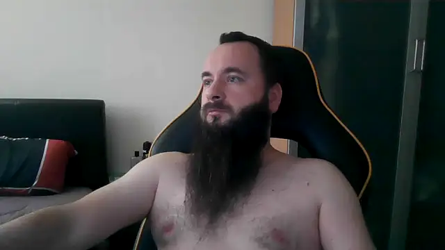 Snapshot of LondonMan1988 chatting on 02-21-26, 10:17 LondonMan1988 online show from 02-21-26, 10:17