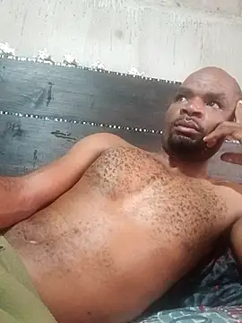 Snapshot of mdavazo00 chatting on 12-14-25, 01:49 mdavazo00 online show from 12-14-25, 01:49