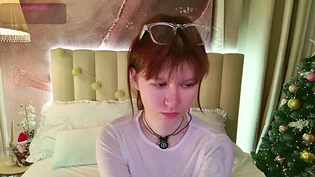 Aria Vox online show from 12-20-25, 06:16