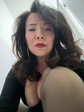 anna yngs online show from 11-09-25, 12:20