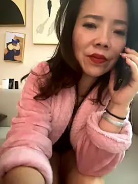 anna yngs online show from 09-26-25, 01:12