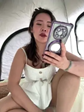 anna yngs online show from 04-26-26, 04:54