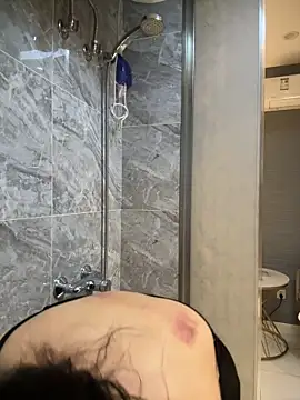 anna yngs online show from 11-28-25, 01:06