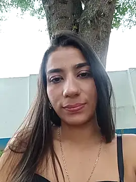 -juicy  online show from 10-26-25, 09:37