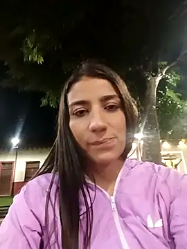 -juicy  online show from 10-24-25, 12:20