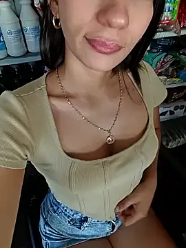 -juicy  online show from 09-10-25, 02:27