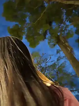 -juicy  online show from 04-10-26, 11:23