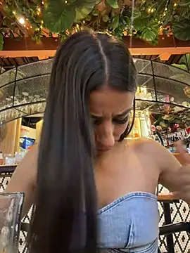 -juicy  online show from 04-04-26, 10:49