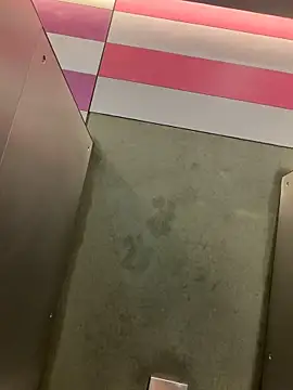 -juicy  online show from 04-29-26, 11:44