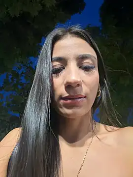 -juicy  online show from 05-10-26, 11:28