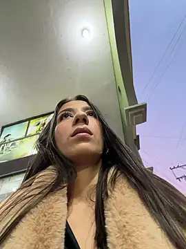 -juicy  online show from 03-08-26, 11:08