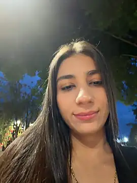 -juicy  online show from 06-18-26, 11:32