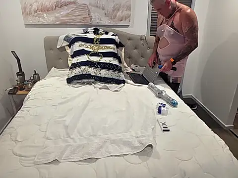 iamthepublickmasterbater online show from 04-12-26, 02:09