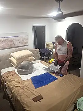 iamthepublickmasterbater online show from 01-13-26, 03:27