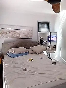 iamthepublickmasterbater online show from 10-07-25, 11:06