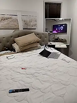 iamthepublickmasterbater online show from 09-24-25, 05:08