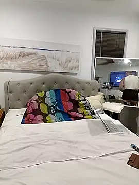 iamthepublickmasterbater online show from 10-19-25, 10:29