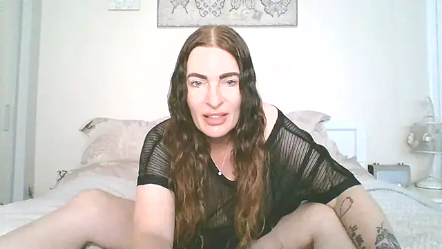 EllaKent online show from 06-30-26, 02:39