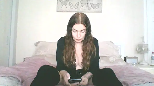 EllaKent online show from 02-04-26, 03:40