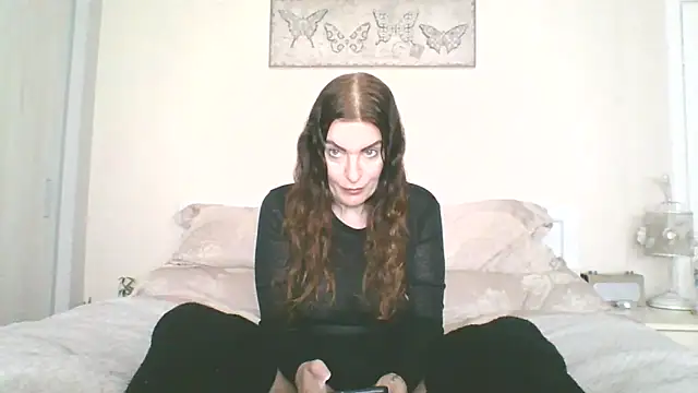 EllaKent online show from 02-10-26, 03:44