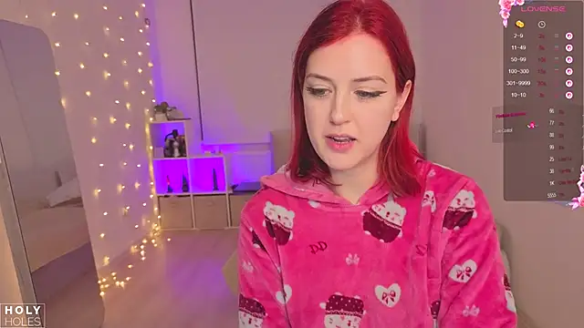 bananasgirl online show from 11-27-25, 04:07