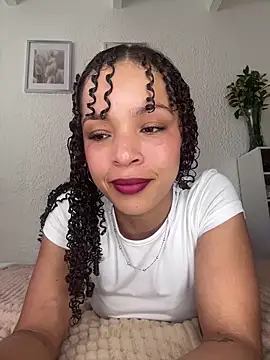Snapshot of Yasmin777_ chatting on 06-05-26, 05:29 Yasmin777 online show from 06-05-26, 05:29