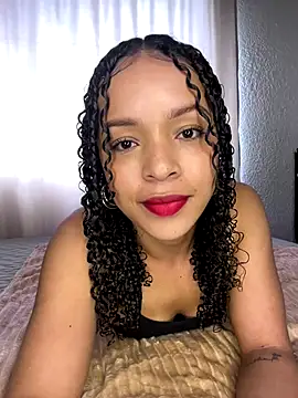 Snapshot of Yasmin777_ chatting on 09-23-25, 06:04 Yasmin777 online show from 09-23-25, 06:04