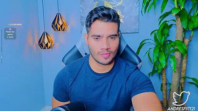 AndresR3 online show from 09-17-25, 12:18