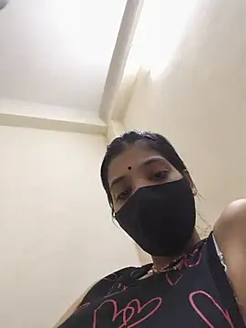 Snapshot of Princess_payal chatting on 06-18-26, 12:43 Princess payal online show from 06-18-26, 12:43